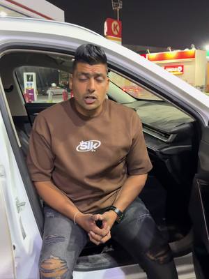 A post by @elshazly_11 on TikTok caption: أنا اضحك عليا 01000644291