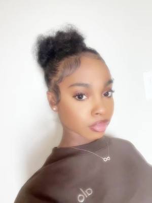 A post by @thecarmealdropp on TikTok caption: just admire me #fyp #viral #explorepage #prettygirl #cutey 