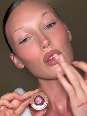 A post by @meredithduxbury on TikTok caption: so sunburned 🫣