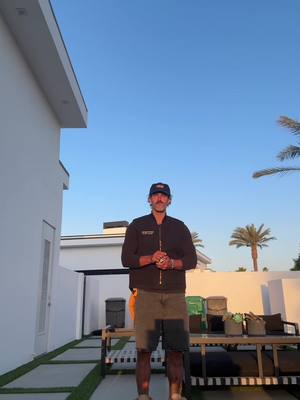 A post by @stevenkellly on TikTok caption: stagecoach day 1
