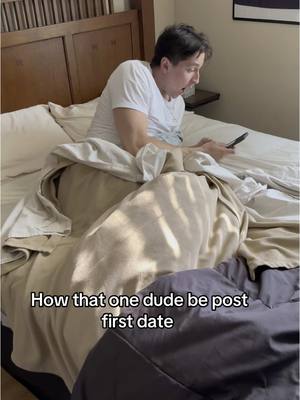 A post by @joerauth_ on TikTok caption: Can’t be the first to text #fyp #dude #date #MaestriDelPov 
