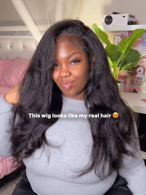 A post by @aamiyahlashayy on TikTok caption: This half wig is definitely summertime friendly. Give them wigs a break and this Yaki straight half wig ⭐️✨💖 @Megalookhair shop #magicpeekaboo #dealsforyouday  #halfwig  #flipoverwig #megalookhair  #wigtok #gluelesswig ect, tags can add more