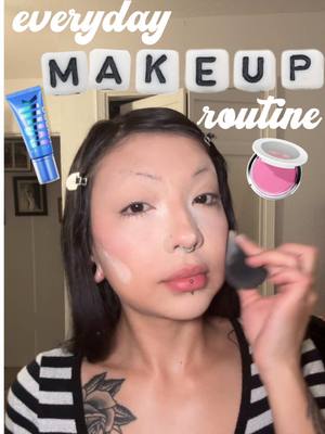 A post by @santanabarelaa on TikTok caption: updated everyday makeup routine 💄#everydaymakeup #alternativemakeup #altmakeup #alttiktok #makeup #tutorial #makeuptutorial #fypシ #trending #alternativegirl 