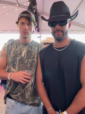 A post by @kendallwashington8 on TikTok caption: Roberto energy @Robert Rausch 