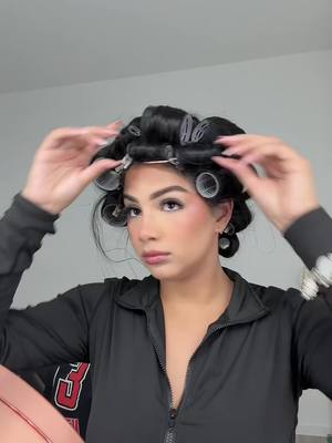 A post by @fabianahdz on TikTok caption: Har was a 7/10 #hairdue #rollers #grwm 