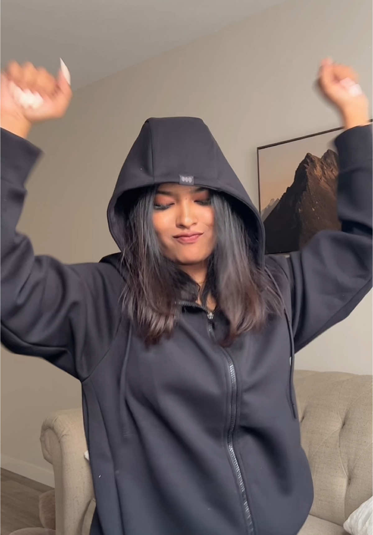A post by @subornaislamjenny1 on TikTok caption: Going with the trend #bangladesh #canada 