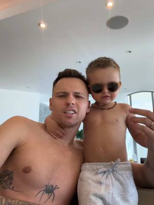 A post by @dimasblog on TikTok caption: ЧТО ЗА ДВИЖЕНИЕ В КОНЦЕ? Следите за отдыхом в  ИHCТ: dimasblog