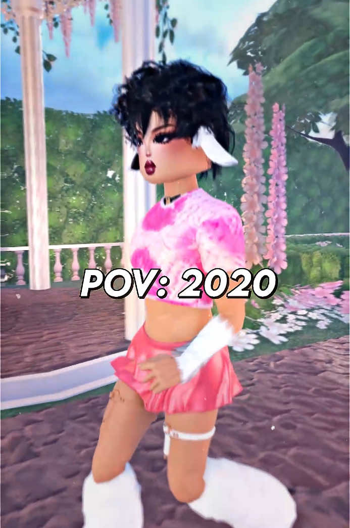 A post by @iconicfatma on TikTok caption: What a time to be alive! 😍 #dresstoimpress #iconicfatma #dresstoimpressedit #dresstoimpressedits #dresstoimpressroblox #strawberrycow #2020 #roblox #robloxedits #foryou #foryoupage