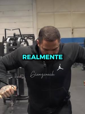 A post by @gianzcoach on TikTok caption: #accadeoggi @Giancarlo Zita 🦍 