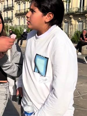A post by @lelyonnais_ on TikTok caption: Donne ton pourcentage et gagne un cadeau 🎁 #lyon #lelyonnais #cadeau #drole #argent #humour 