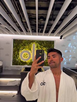 A post by @henryjimenezkerbox on TikTok caption: @alo 