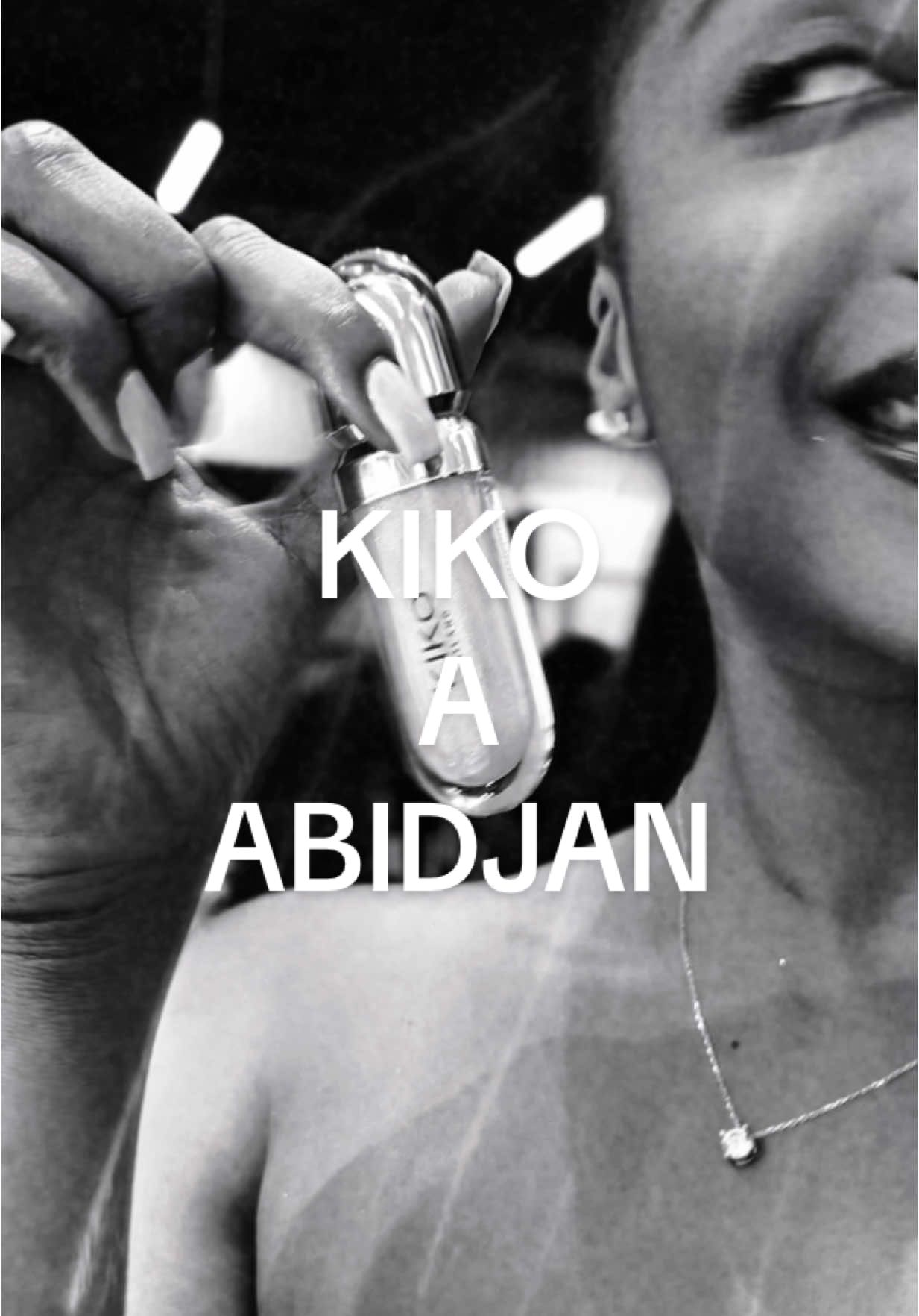 A post by @zeinabbeyy on TikTok caption: Les fillleeeees, Kiko est à Abidjan ! La soirée d’ouverture de leur boutique était trop fun! 🥰