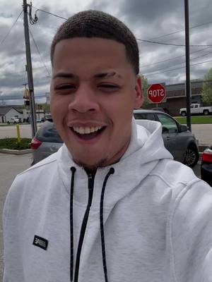 A post by @bradydsc10 on TikTok caption: 😂 chispole 