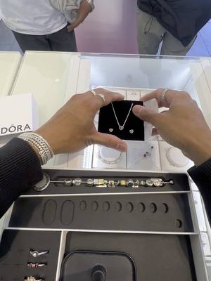 A post by @northoutletpandoralv on TikTok caption: Pandora Mother’s Day gifts ready #pandora #pandorajewelry #fyp #foryoupage #retail 