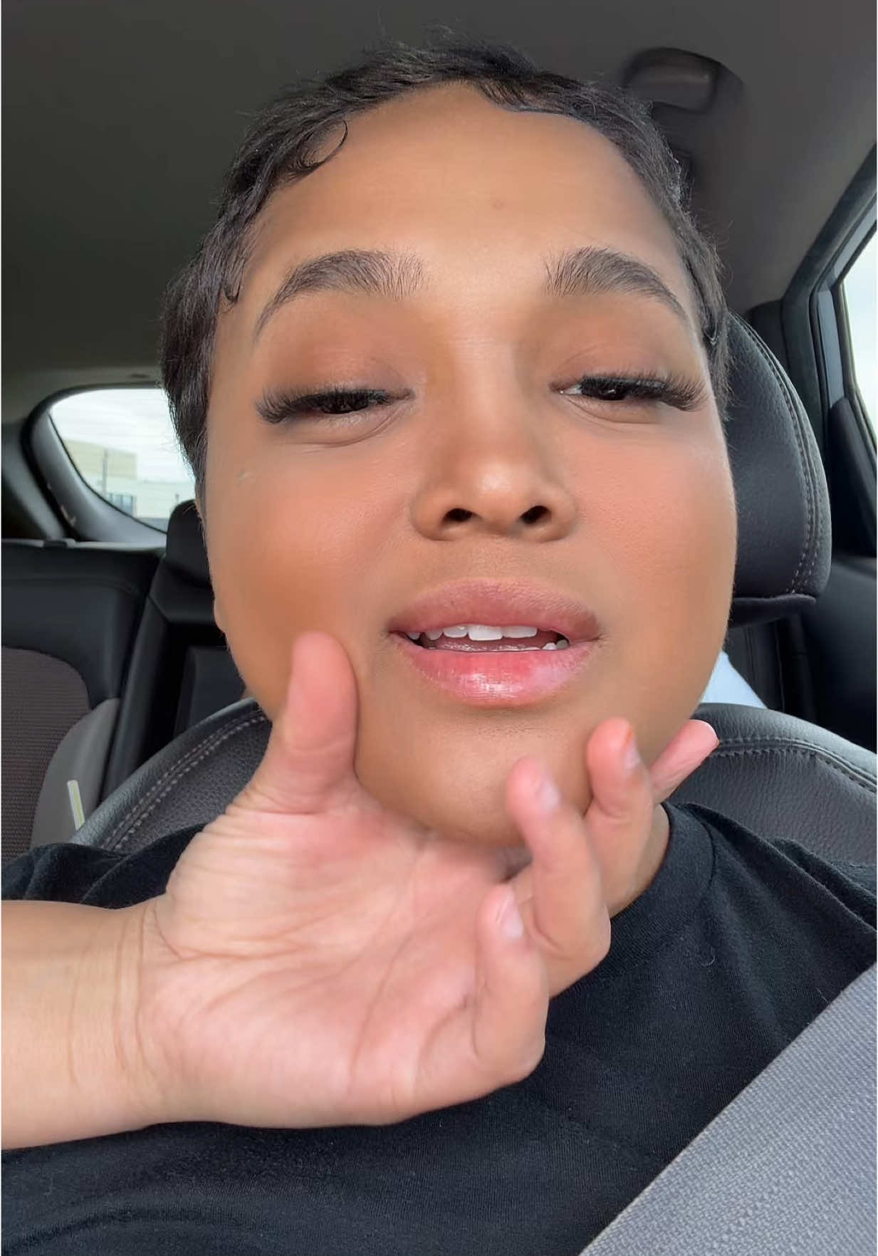 A post by @alayzhaa on TikTok caption: She distracted me omg I Love Her my dreams definitely came true #lgbtq #fyp #relationships #okc #foryoupage #oklahoma #trending #trend 