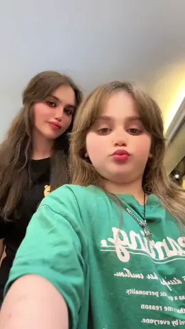A post by @liaeljoni1 on TikTok