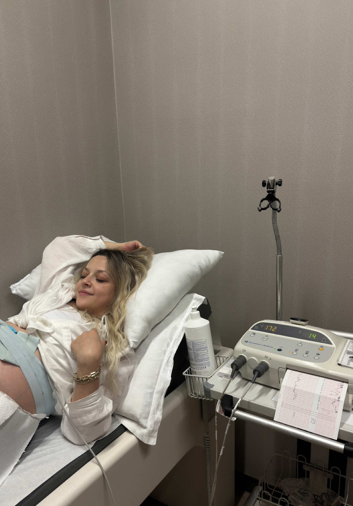A post by @ on TikTok caption: Geldik mi yolun sonuna? 🥹