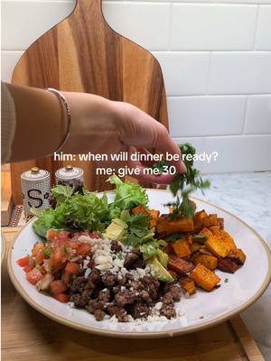 A post by @claudia.harrington on TikTok caption: healthy & realistic!! full written recipe is on my substack! 🧑🏻‍🍳 #cooking #glutenfree #easydinner #dinnerrecipe #beefbowls #cookingathome #afterworkdinner #cookingasmr #mexicanfood #healthydinner 