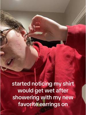 A post by @xo_pennypink on TikTok caption: They’re obviously heavier after I shower too?? #earrings #justgirlythings 