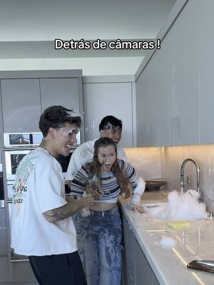 A post by @jaoferreiraa on TikTok caption: No supero el final 😂