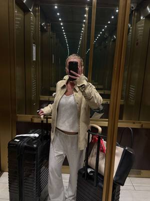 A post by @samanthariehl on TikTok caption: for the girls 