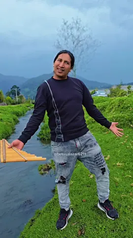 A post by @betosalazar6211 on TikTok caption: isla bonita @madonna