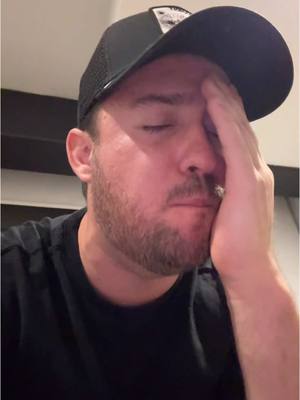 A post by @arturogonzalezl on TikTok caption: 2 en un ratito 🥲