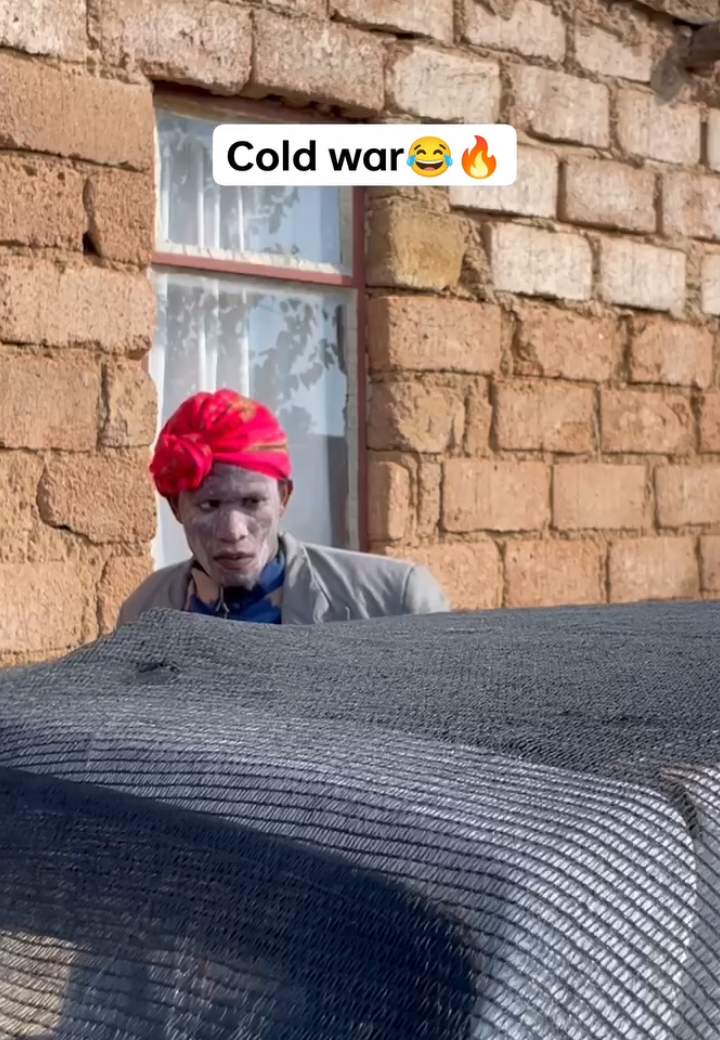 A post by @sesikanthato on TikTok caption: They still on cold war