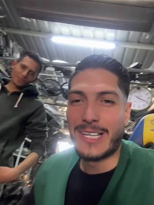 A post by @mohammadrami_1 on TikTok caption: #سيارات #مرسيدس #تعديل #اليوتيوبر_محمد_رامي #التيكتوكر_محمد_رامي #جيش_محمد_رامي #جيش_راعي_المرسيدس #الاردن #عمان #foryou #fyp #w202 #محلات_الرئيس_لقطع_المرسيدس #مركز_ابو_السعود #w202 