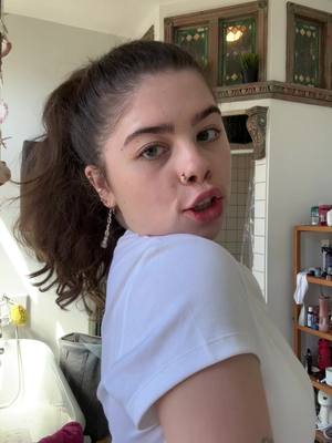 A post by @grapejuicenads on TikTok