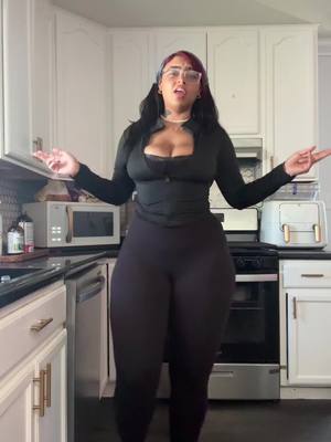 A post by @maryelee24 on TikTok