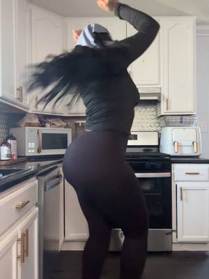 A post by @maryelee24 on TikTok caption: What was that ??? 