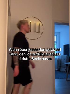 A post by @jorissava on TikTok caption: Sag mir wann und wo #jorissava 