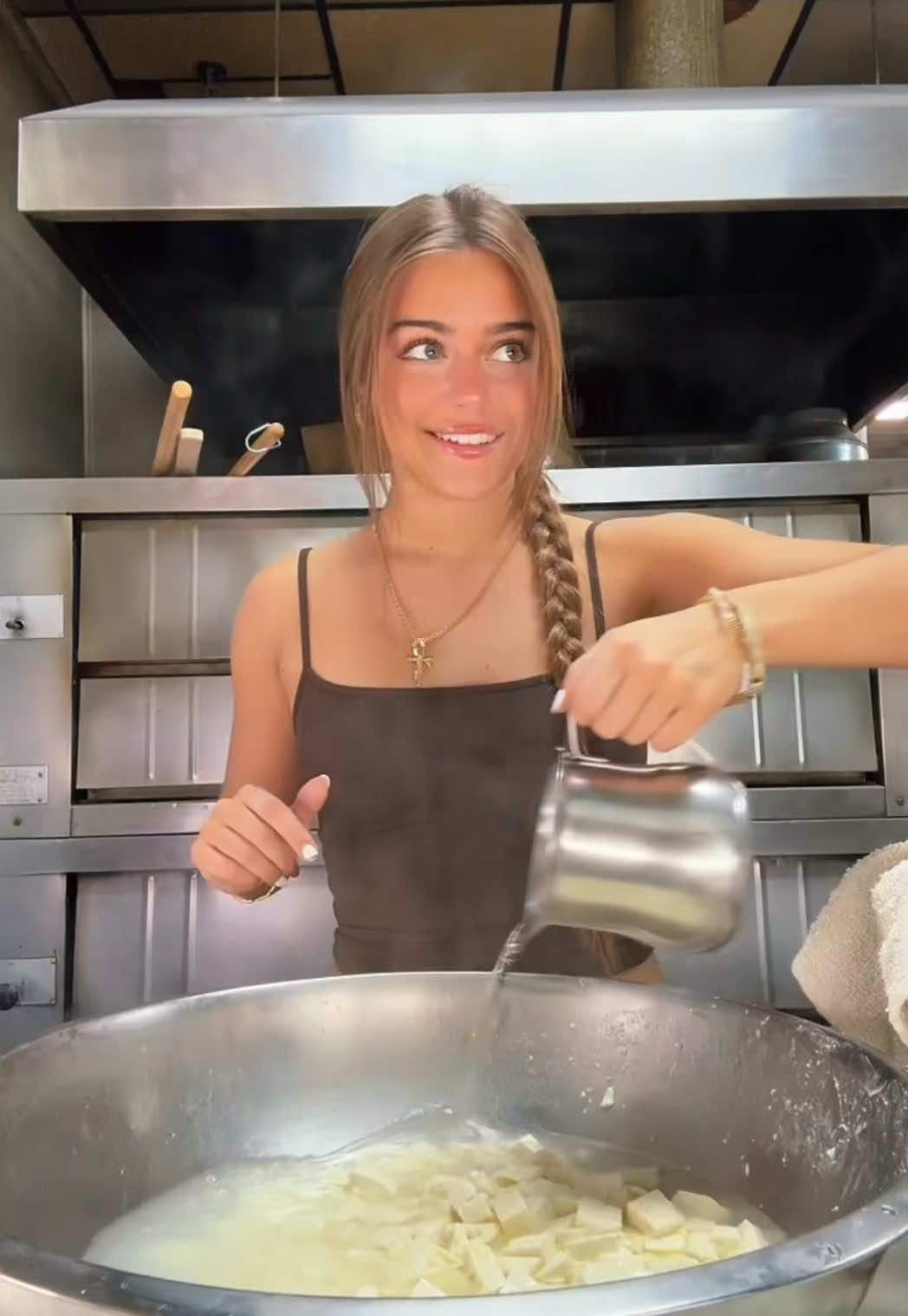 A post by @iamjumo on TikTok caption: let’s make mozzarella #mozzarella #pizza #jersey #molinaris 