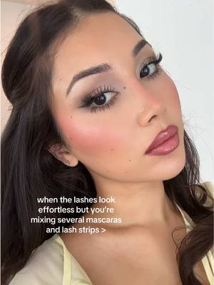 A post by @nazliayunus on TikTok caption: understanding your makeup products and mixing to find your dream look >> #eyelashes #mascara #makeuplook #eyeshadowlook #eyemakeup #eyelash 