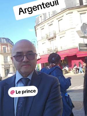 A post by @malakmahlib on TikTok caption: #france #fyp #foryoupage 