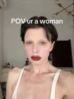 A post by @juliafox on TikTok