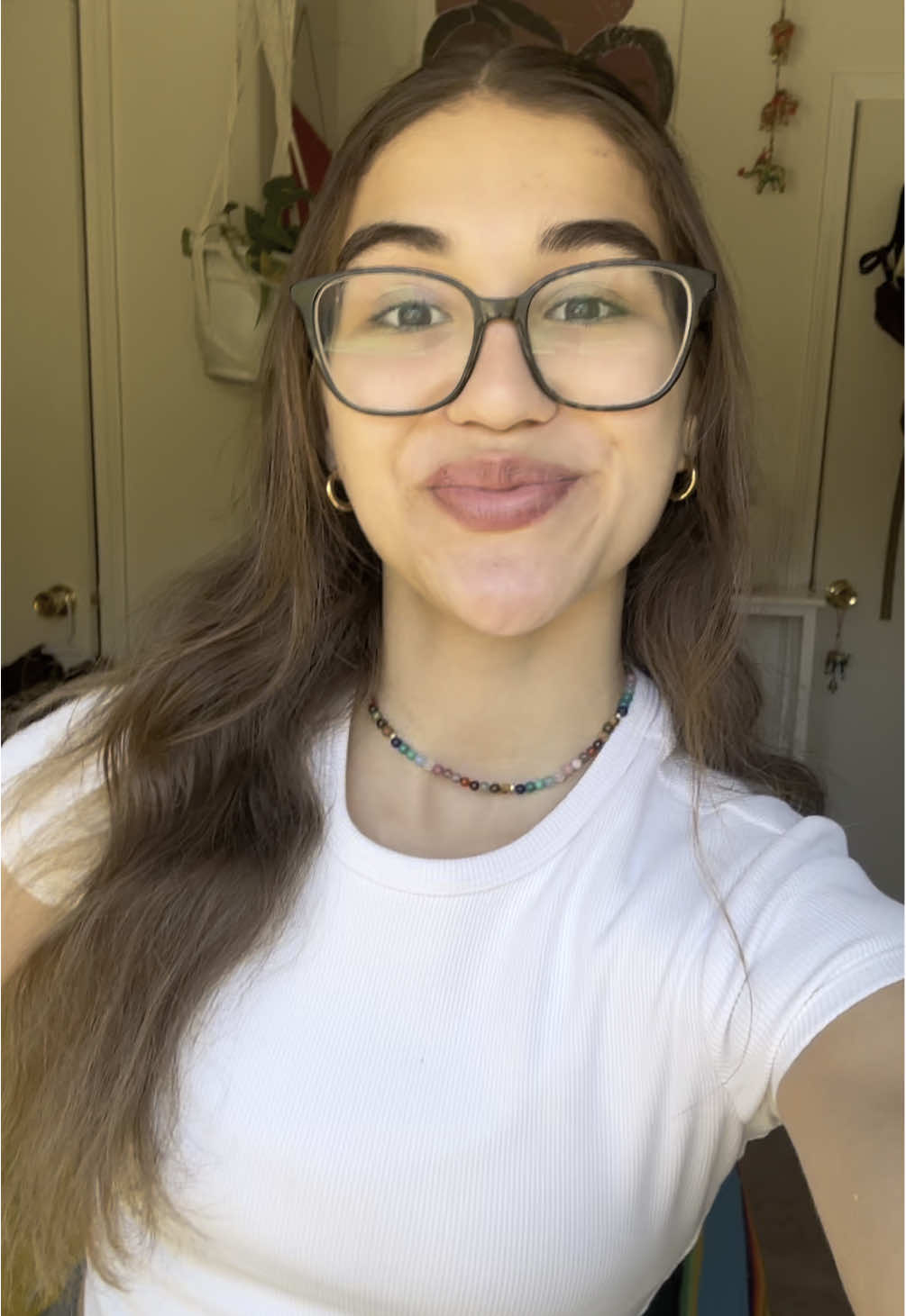 A post by @haileyy.jade on TikTok caption: MONDAYS! My favorite days 🌞🌱 set those intentions, plan for the week ahead, and add something special in your days! (Make your favorite food, indulge in a show you love, etc) HAPPY MONDAY!!! 