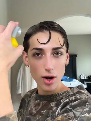 A post by @daus_mendoza on TikTok caption: GRWM FOR MY PRIMAS QUINCE 🤭✨ #greenscreen 