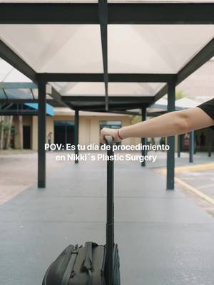 A post by @nicollefigueroaa on TikTok caption: Acompáñanos en un día especial en nuestra clínica. Siempre priorizando tu bienestar y tu confianza. 