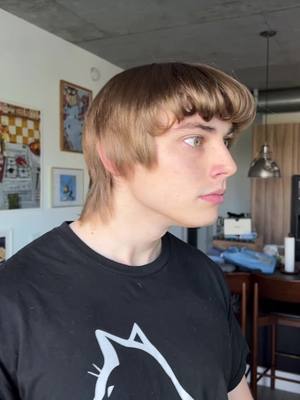 A post by @ayesebastien on TikTok caption: I am paddy the baddy 