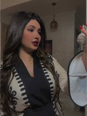 A post by @aflatona_ on TikTok caption: #aflatona_ #نجمه_التكطوك_2023 