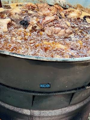 A post by @gafe423oficialpodcast on TikTok caption: LE MOCHARON LOS BRAZOS. #fyp #paratii #gafe423 #podcasts