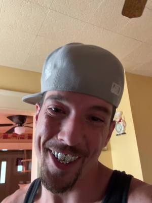 A post by @seanfogelson513 on TikTok caption: That phone definitely ain’t take no minute cards! 😂 #fyp #funny #backintheday #oldschool #loveyall 