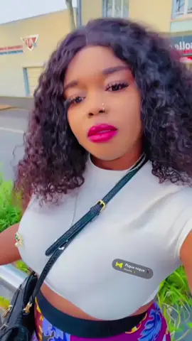 A post by @mumdaniellabonheur on TikTok caption: Tik viral #oyo Likambo somo#🤣🤣🗣️#