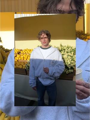 A post by @vhackerr on TikTok caption: @Jacquemus in LA? I’m going bananas 🍌 #digicam 