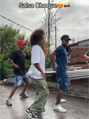 A post by @noelgoescrazy on TikTok caption: I love Salsa Choque😍🇨🇴