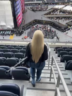 A post by @darealcherokeedass on TikTok caption: #beyonce #darealcherokeedass #jeans #cowgirl #boots #cowgirlboots #cowgirl #thickerthanasnicker #foryou #foryourpage #foryoupage❤️❤️ #fypシ #fypシ゚viral #fyp #sofi #sofistadium 