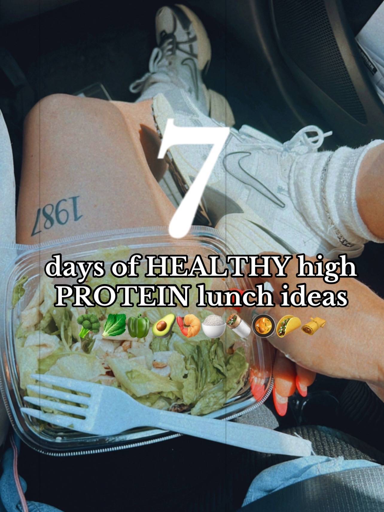 A post by @shannahortega on TikTok caption: #highprotein #highproteinlunch #healthylunch #highproteinmeals #proteine #proteina #healthyrecipe #proteinbowl #pokebowl #lettucewrap 