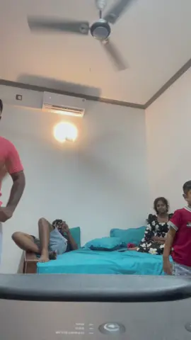 A post by @diluudil98 on TikTok caption: අපි සෙට් උනහම 🤭😂🤍🫂